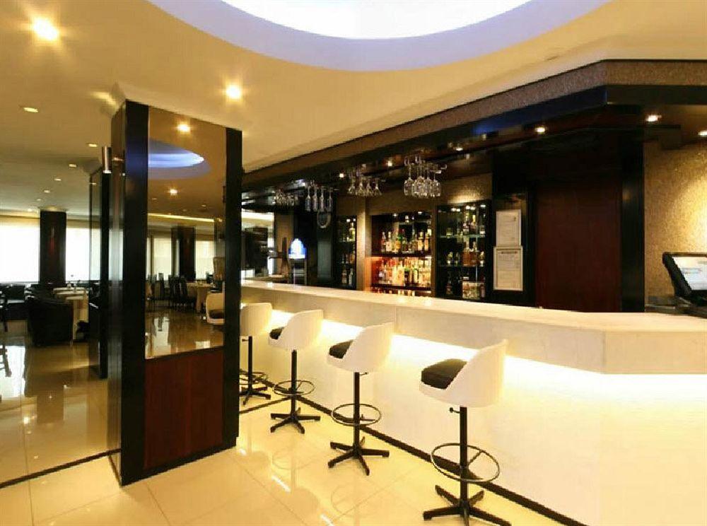 Aksan Hotel Esmirna Exterior foto